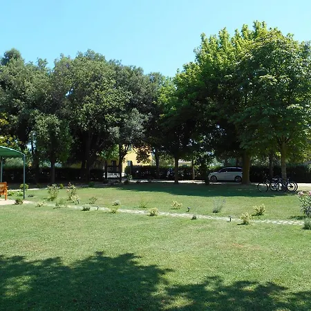 La Valle Del Poeta לינה וארוחת בוקר 3*