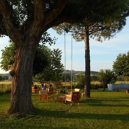 فندق مبيت وإفطار La Valle Del Poeta