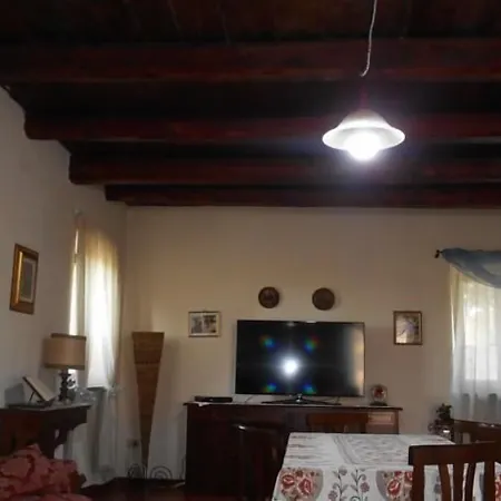 La Valle Del Poeta Bed & Breakfast
