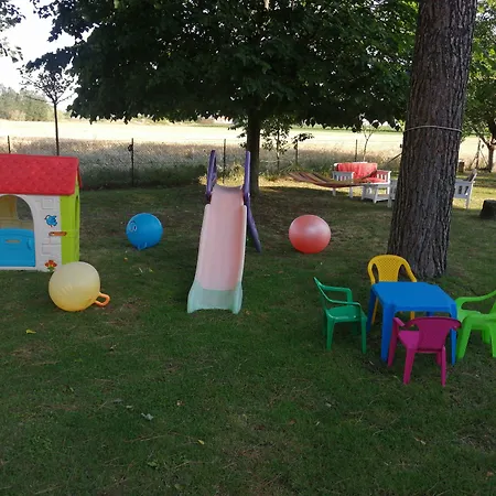 La Valle Del Poeta Bed & Breakfast