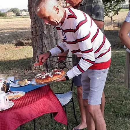 Nocleg ze śniadaniem La Valle Del Poeta 3*