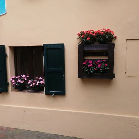 La Valle Del Poeta Nocleg ze śniadaniem