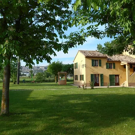 La Valle Del Poeta Bed & Breakfast